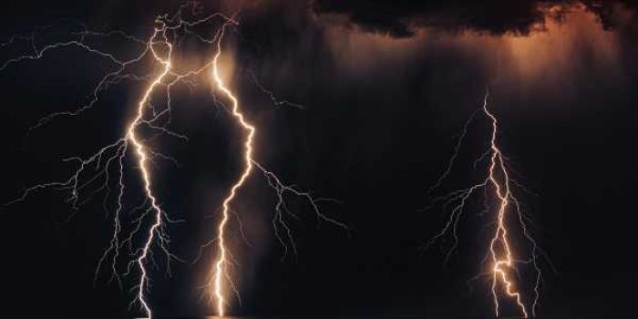 Nạp âm Tích Lịch Hoả là gì?