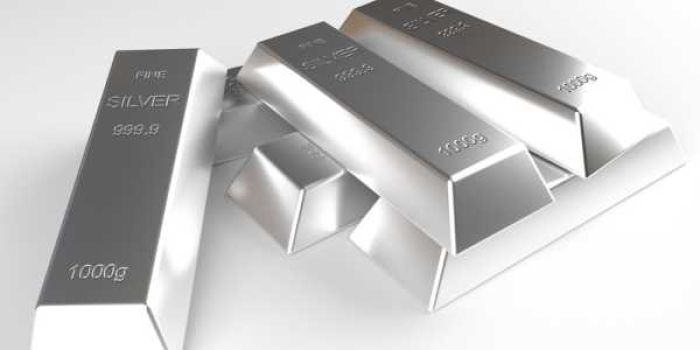 Người mệnh Tuyền Trung Thủy hợp những người mệnh Kim