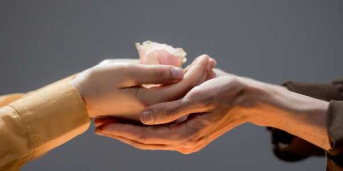 Người mệnh Tuyền Trung Thủy thường sự hào phóng và có lòng tốt