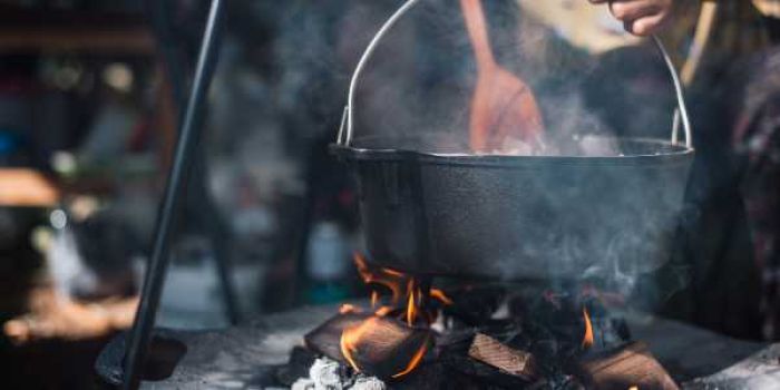 Người mệnh Sơn Hạ Hoả sinh năm nào?