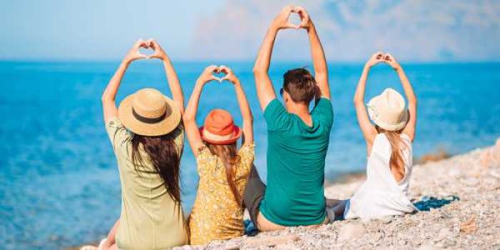 Người mệnh Lư Trung Hoả luôn tôn trọng gia đình và có tinh thần trách nhiệm